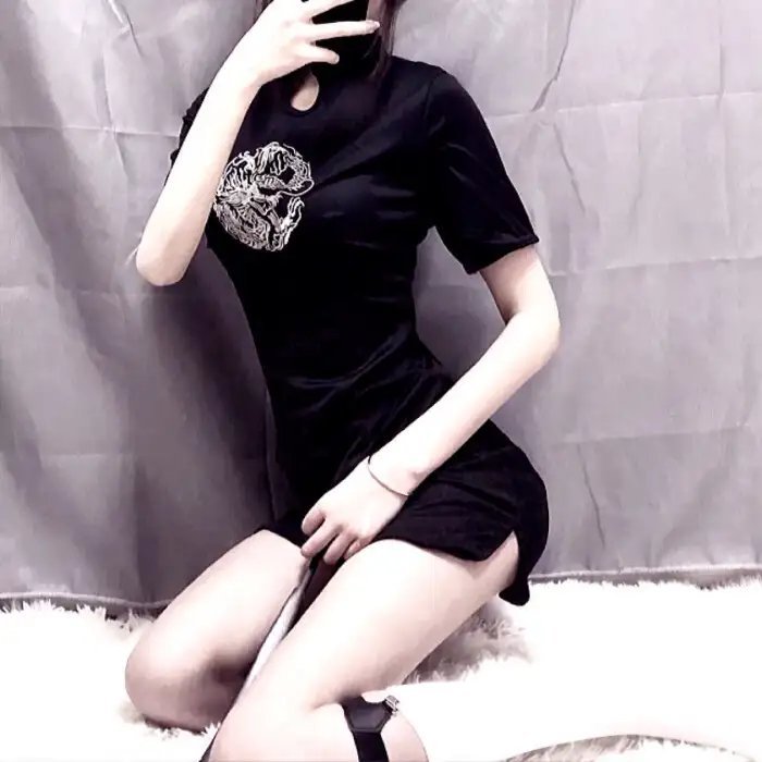 默